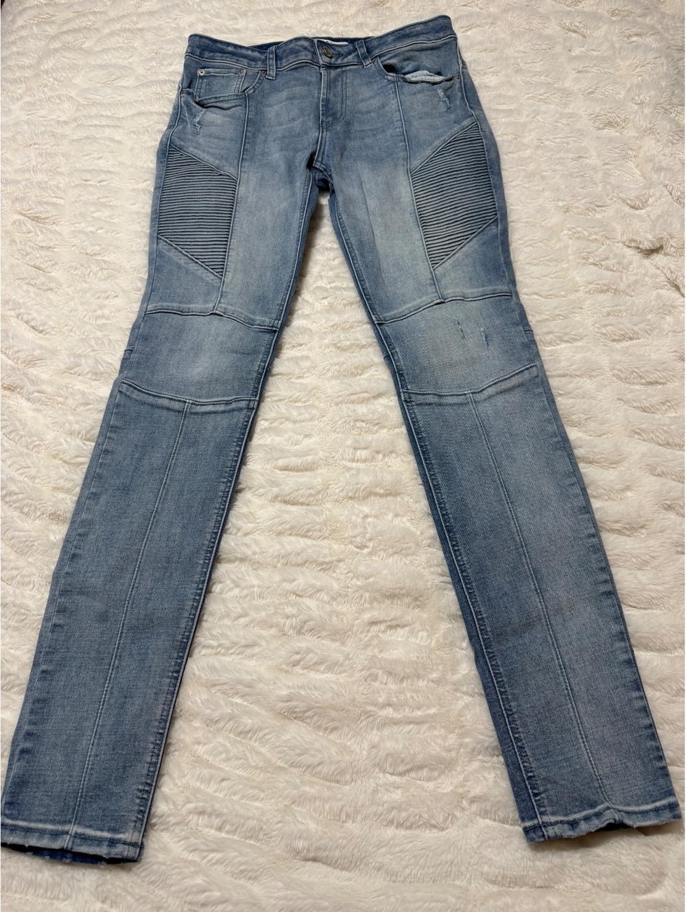 PacSun light wash moto skinny jeans
